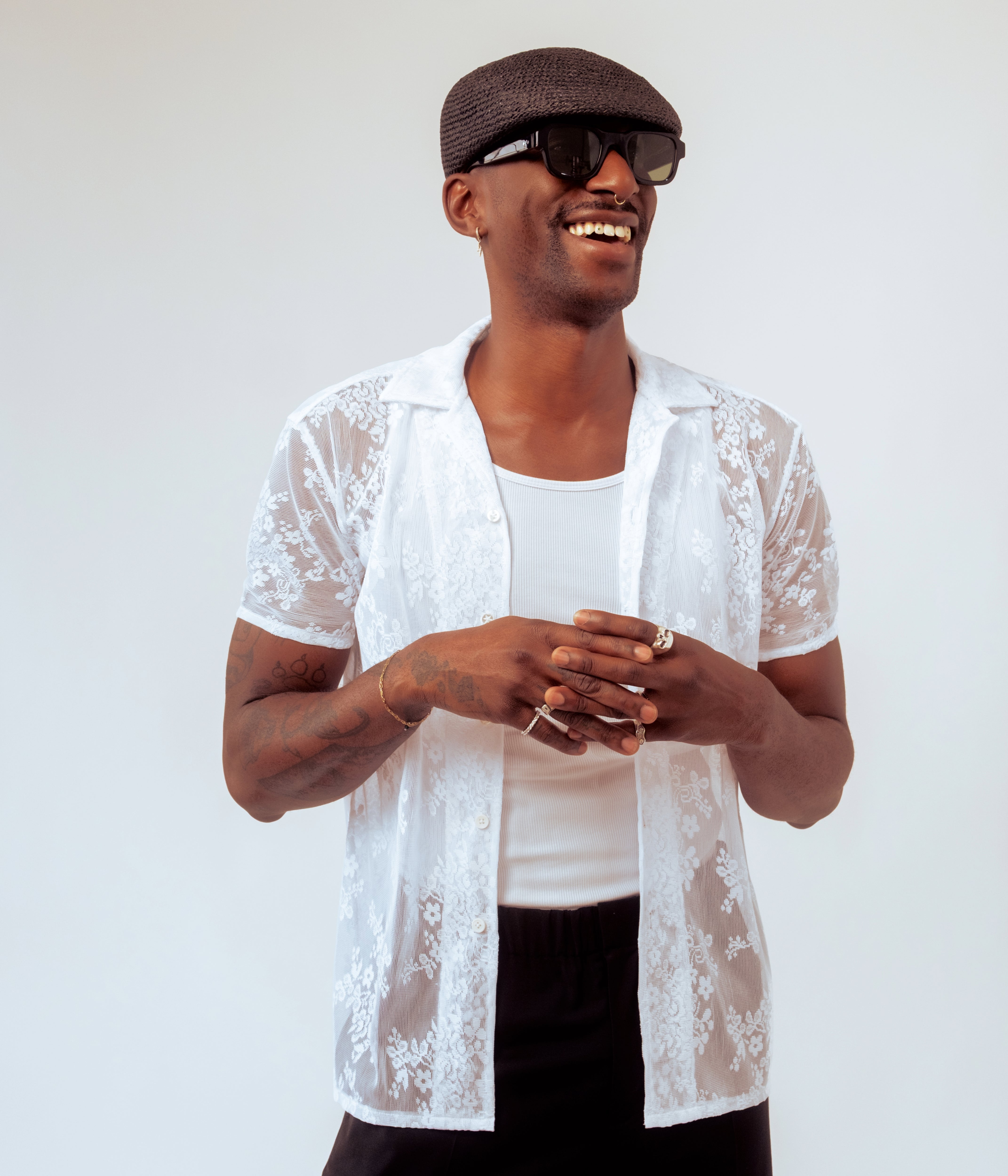 THE LACE BUTTON UP (LIMITED EDITION)